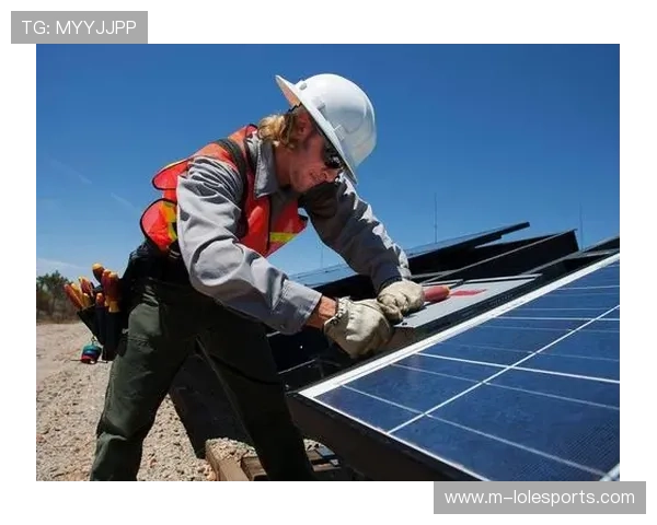 西甲环保倡议：球场太阳能板覆盖减少碳排量