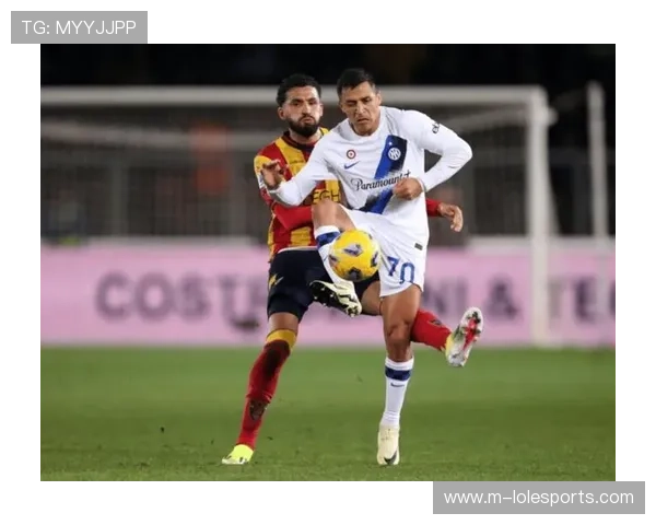 莱切vs卡利亚里：甘德尔曼头球破门打破僵局